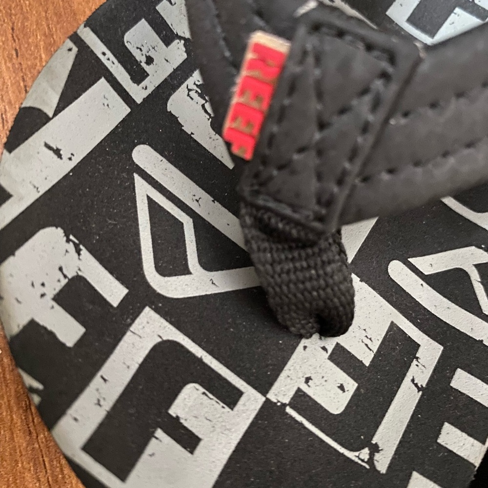Reef Flip-Flops (Size 13/1) - Picture 7 of 7